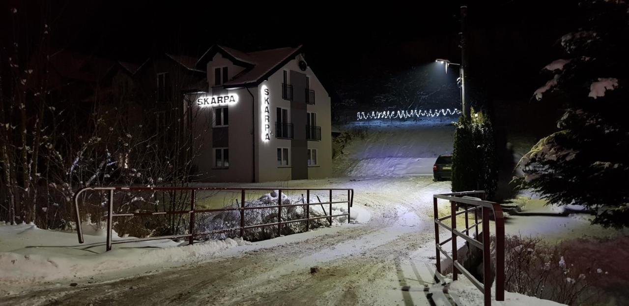 Dom Goscinny Skarpa Krynica Zdroj Luaran gambar
